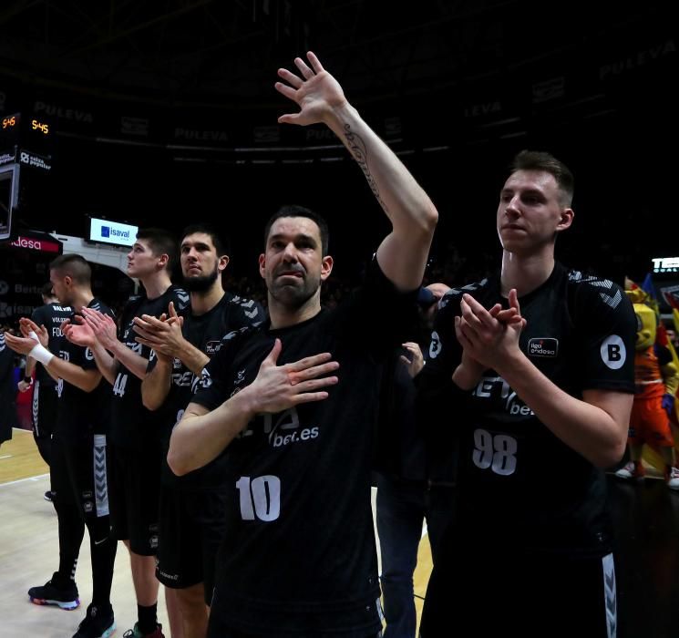 Así recibe La Fonteta a Rafa Martínez