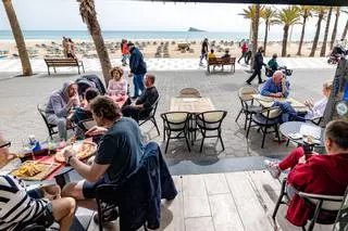 La hostelería de Benidorm triplica el coste de llenar la despensa: pedidos más grandes para no quedarse sin producto