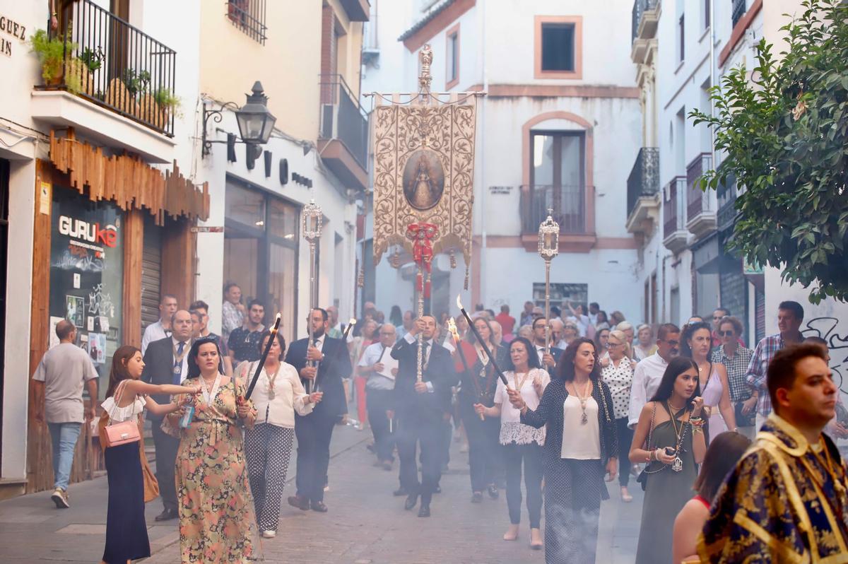 Rosario Vespertino de la Hermandad del Rocío Rosario Vespertino de la Hermandad del Rocío
