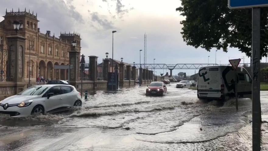 Fuerte tormenta en Zamora: la lluvia y el granizo toman la ciudad y provincia