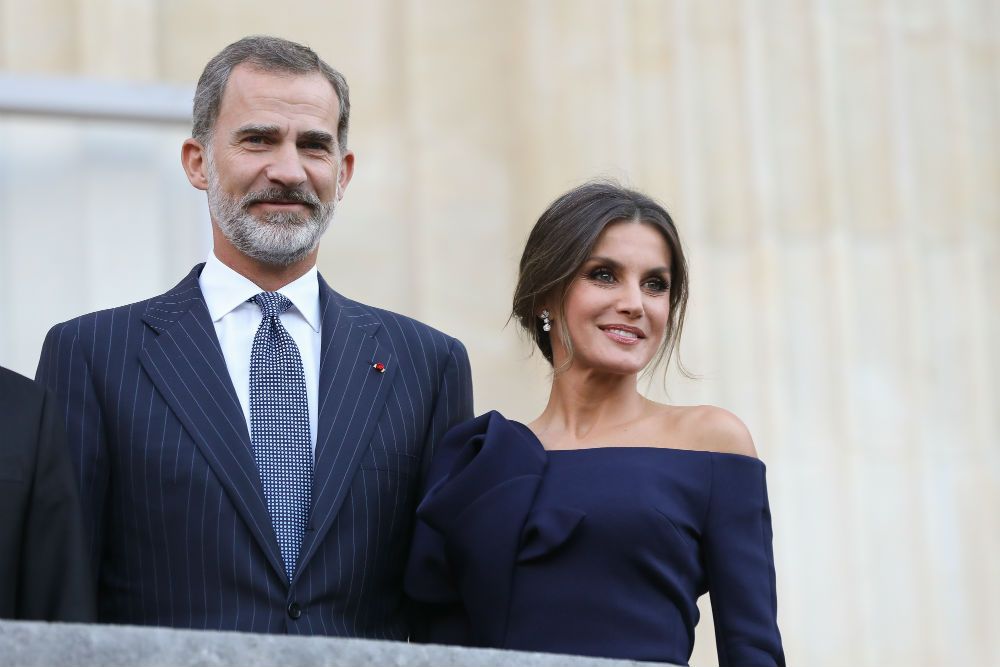 Don Felipe y Doña Letizia en la exposición de Joan Miró en París