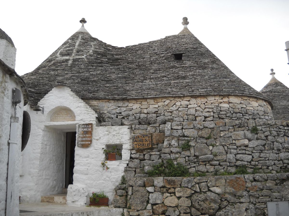 El «trullo siamese»