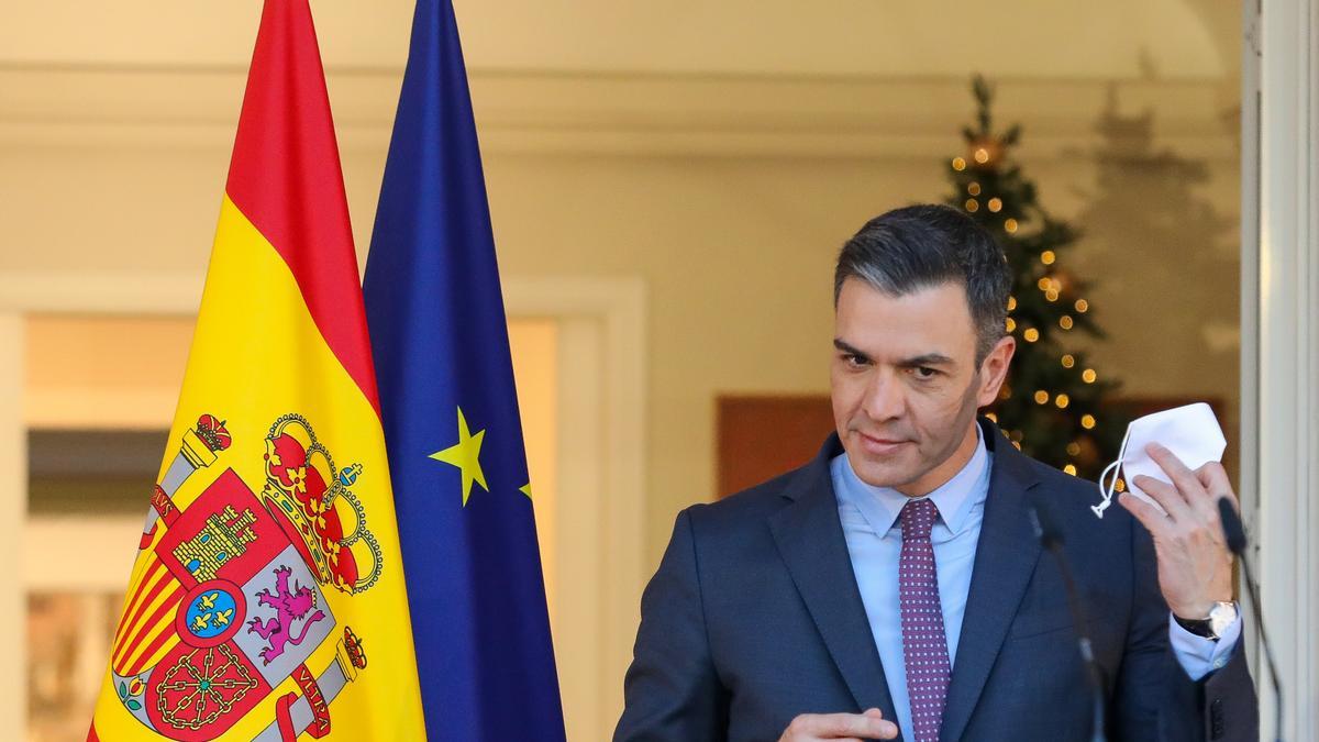 Pedro Sánchez denkt laut über eine veränderte Einstufung der Pandemie nach.