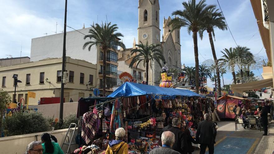 Conciertos, túnel del vino, gastronomía y pilota valenciana, en el segundo fin de semana de la Fira i Porrat de Benissa