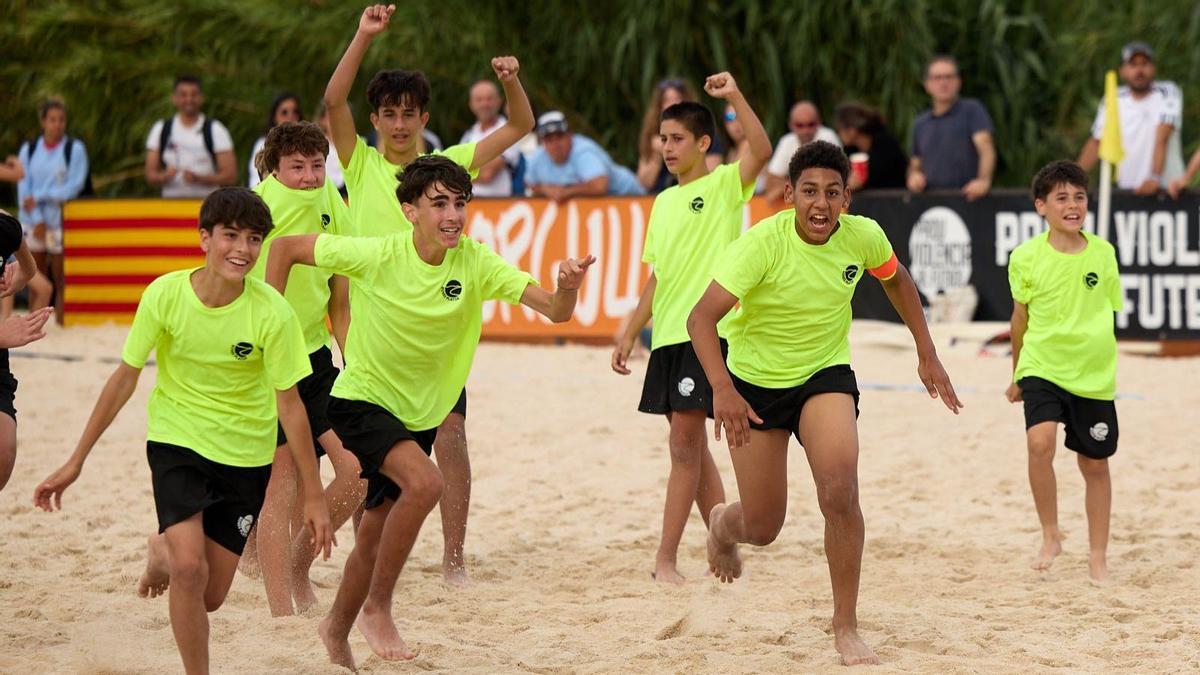 "Roses Platja 2024: Beach Soccer’s Rising Stars & Growth Strategy After Grass Season Ends"