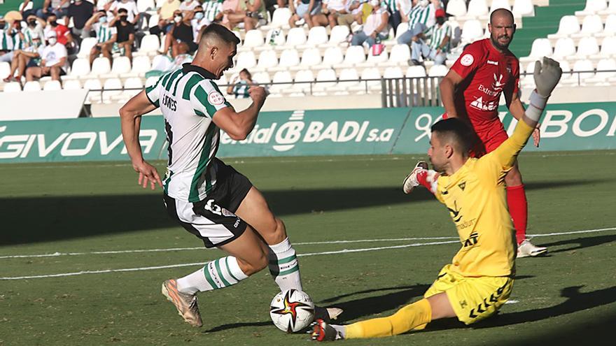 Las imágenes del Córdoba CF-Don Benito