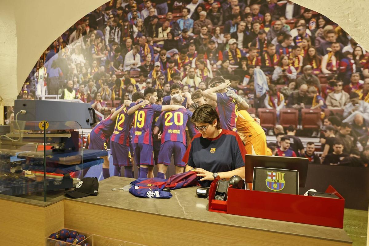La nova botiga del FC Barcelona a Girona.