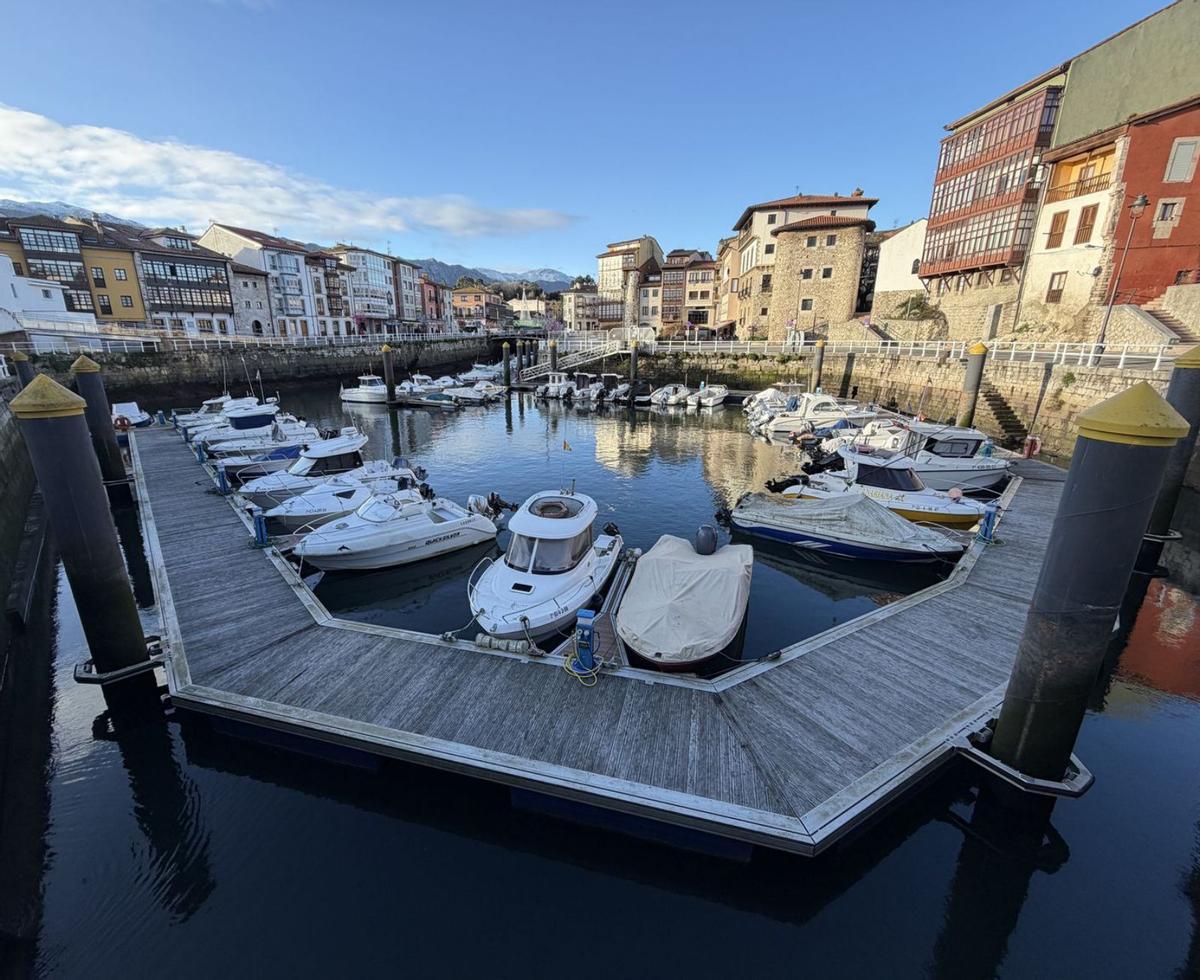 Vista parcial de la villa de Llanes, donde resulta prácticamente imposible hallar alquileres de larga duración.