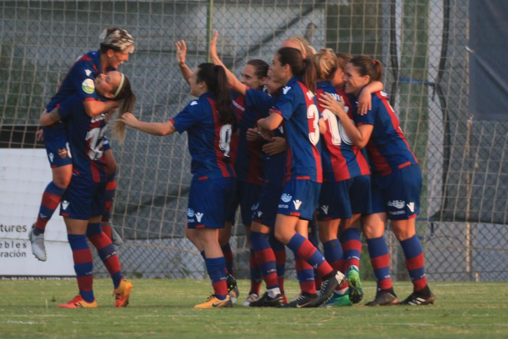 Las mejores fotos del Levante - Valencia Femeninos