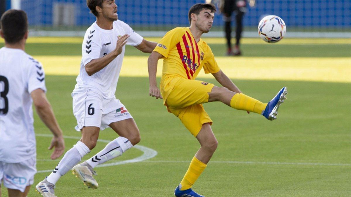 Pedri, en el partido de su debut