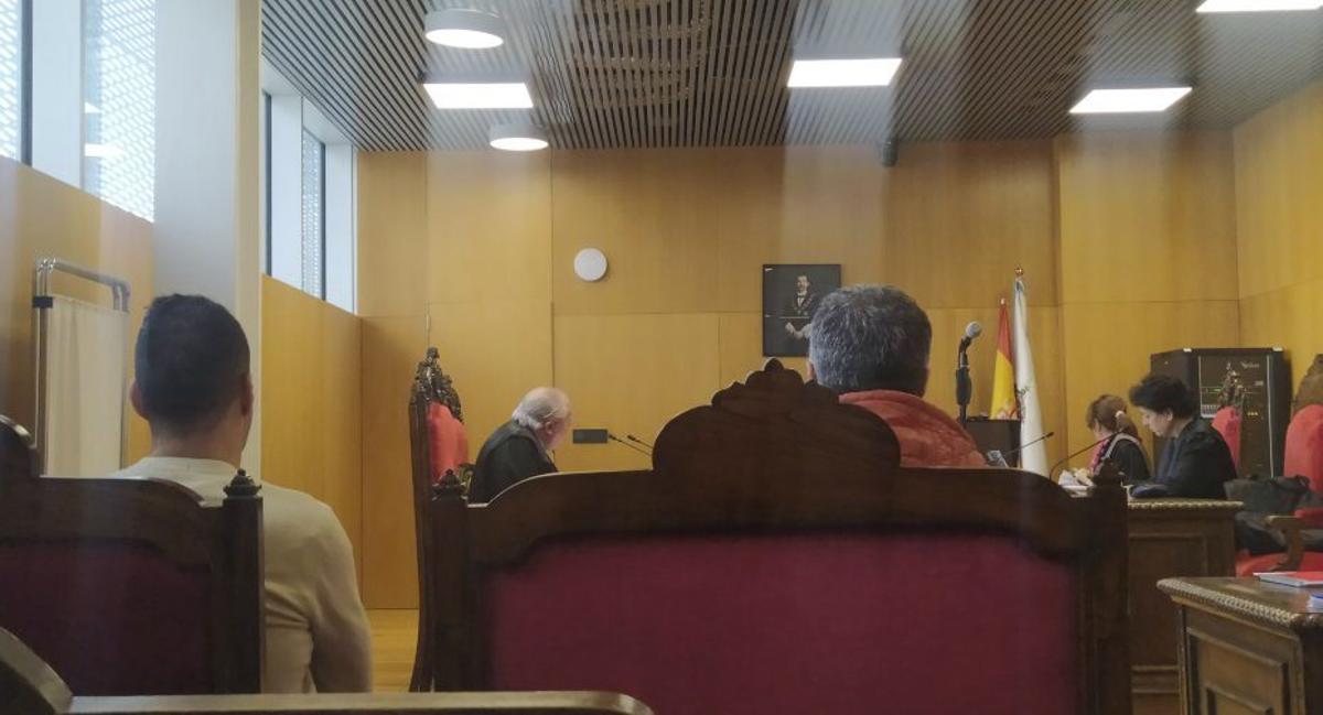 Los hermanos, ayer, en la audiencia previa. | FDV