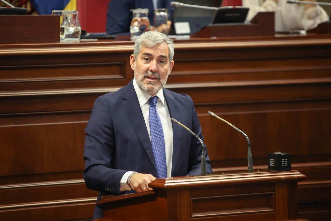 Segunda sesión del debate de investidura en el Parlamento de Canarias