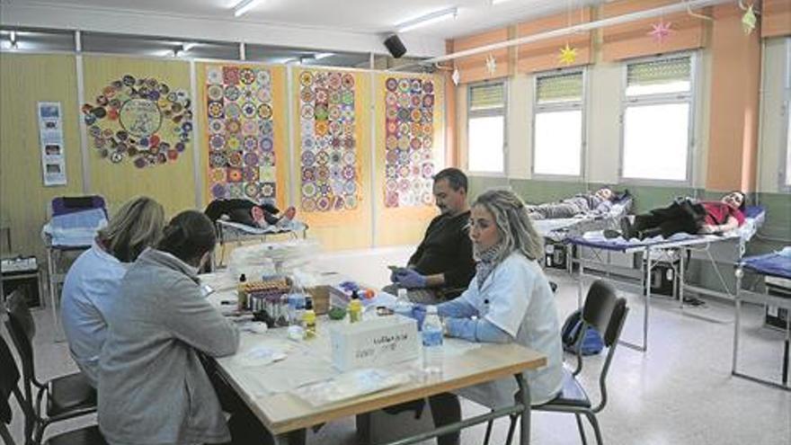 Todo un instituto de Plasencia, implicado con la salud