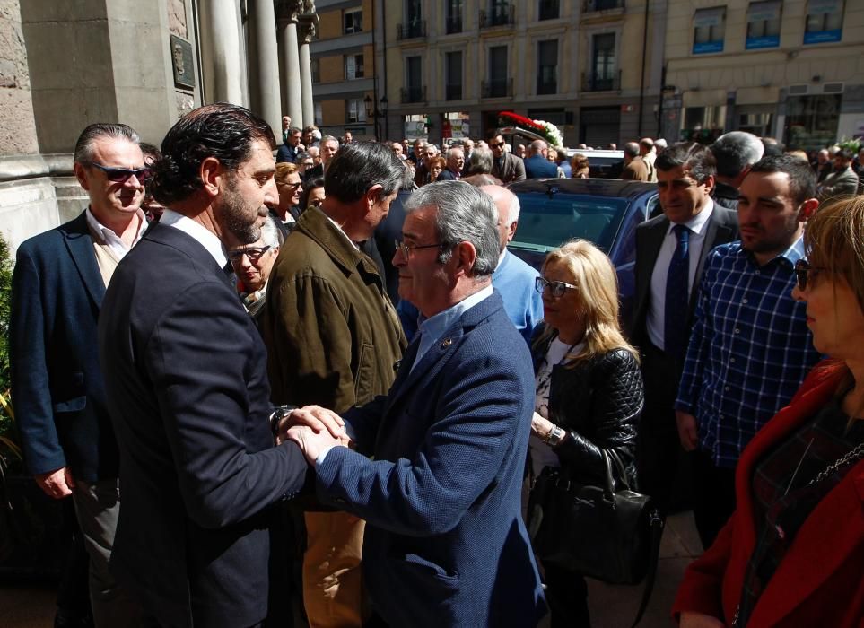 Funeral por Luis Fernández Villa, padre de Pedro Luis Fernández, presidente de la FADE