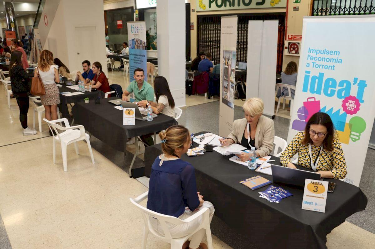 Maratón de entrevistas en su primera edición.