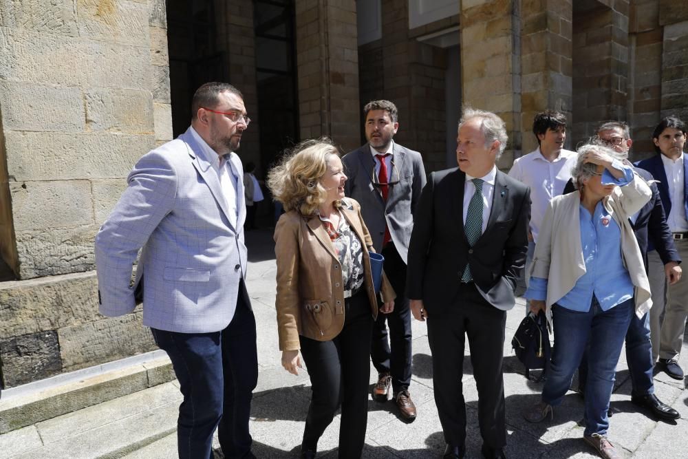 La Ministra de Economía Nadia Calviño visita Gijón