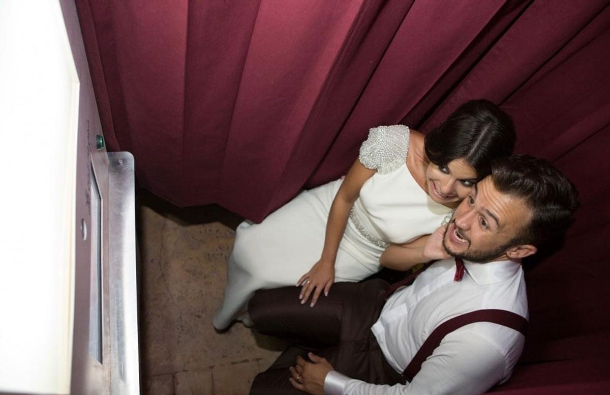 Fotos divertidas de tu boda: fotomatón