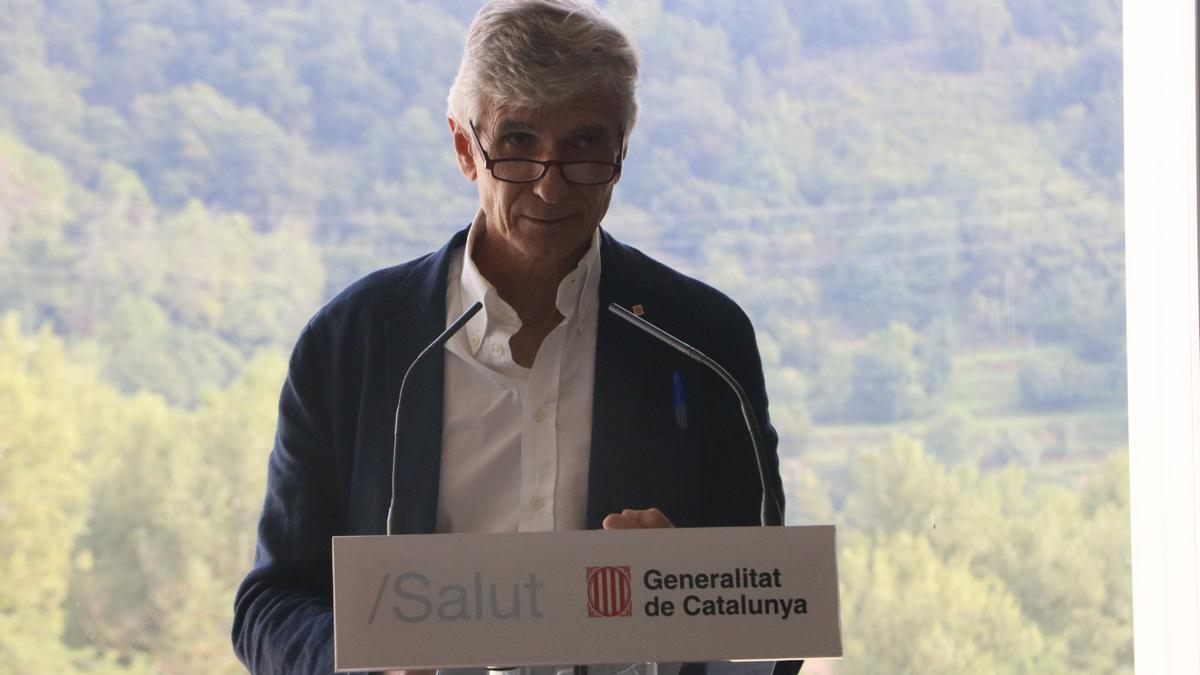 El conseller de Salut, Josep Maria Argimon, durant l&#039;acte de presentació del pla de prevenció de suïcidis a Olot