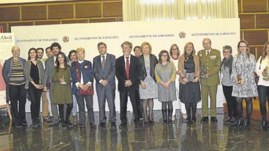 Premios y ‘leones’ por el 3 de abril