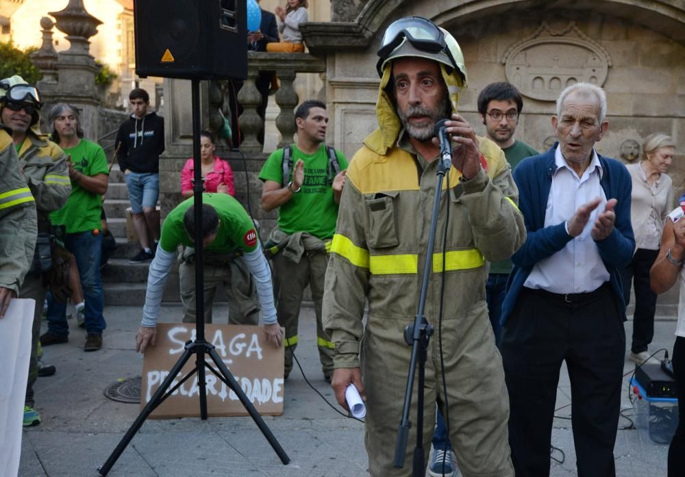 Pontevedra pide una solución contra los incendios forestales -  Cientos de vecinos denuncian el fracaso de las políticas forestales y recuerdan que los fuegos del verano "se apagan en invierno"