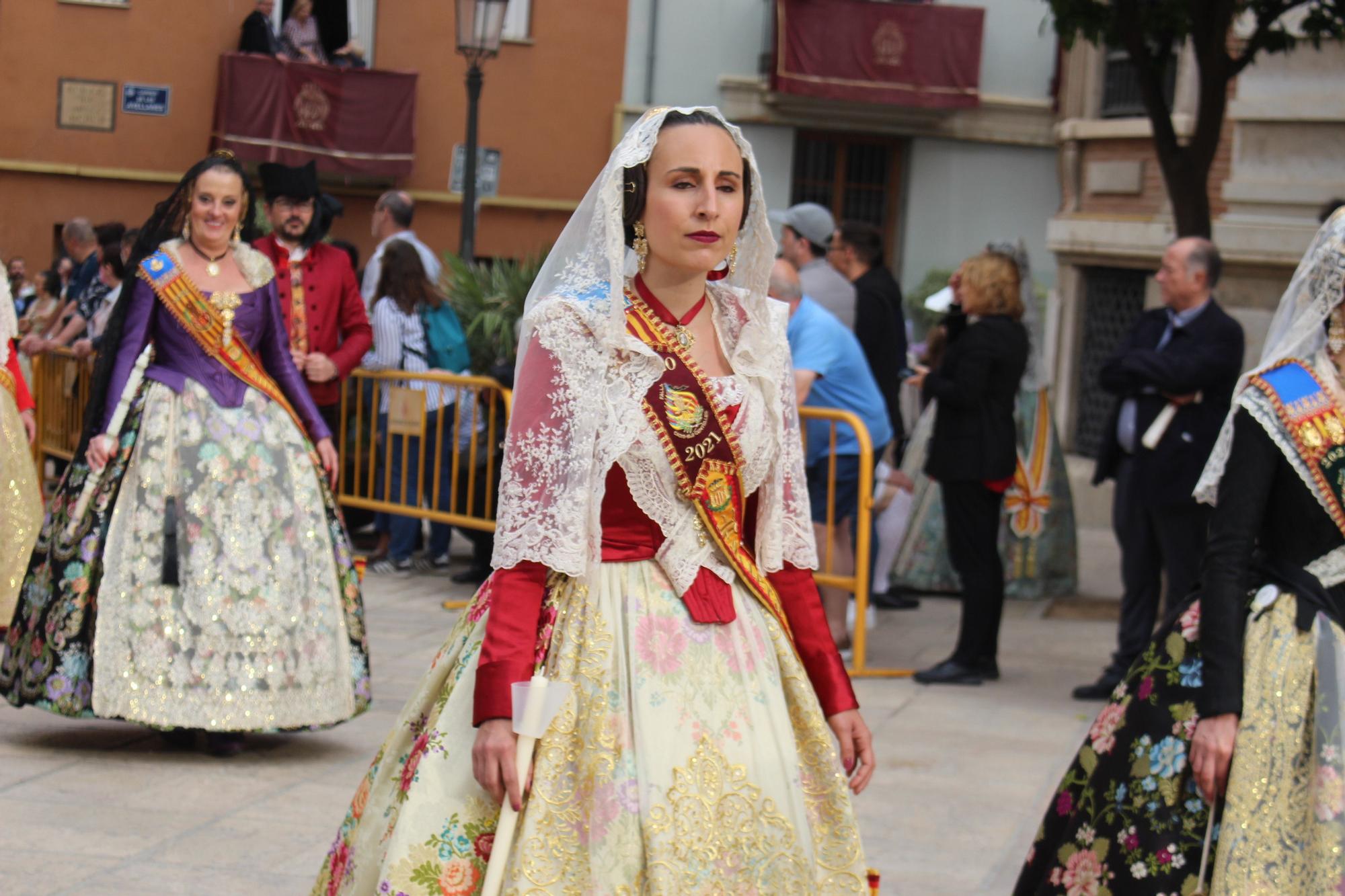 La fuerza de las Fallas en la Procesión de la Virgen (III)