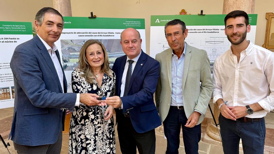 Presentan la solución a las inundaciones en Bobadilla Estación