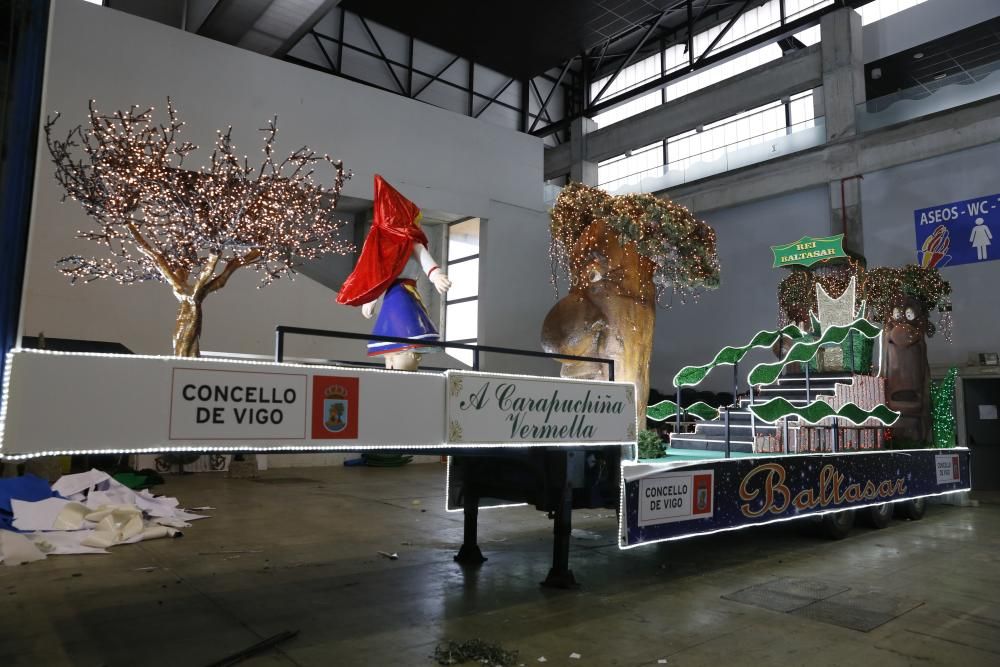 Montanje de las cabalgatas, que ''duermen'' en el Ifevi