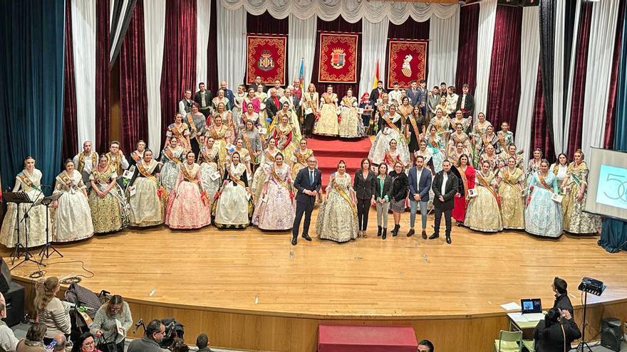 La Junta Local Fallera de Benaguasil celebra su medio siglo de Historia con una gran gala