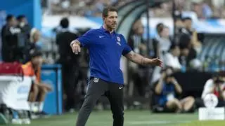Simeone: "Madrid y Barça tienen a Mbappé o Lamine Yamal, que pueden aparecer de repente y marcar un gol; no es nuestro caso"