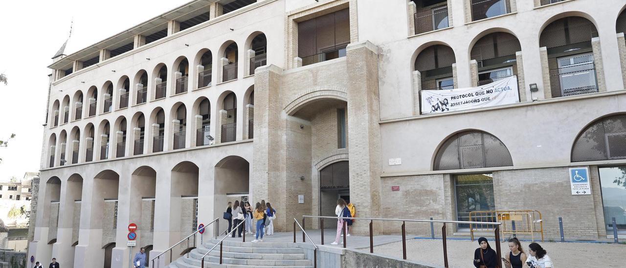La Facultat de Lletres de la Universitat de Girona.