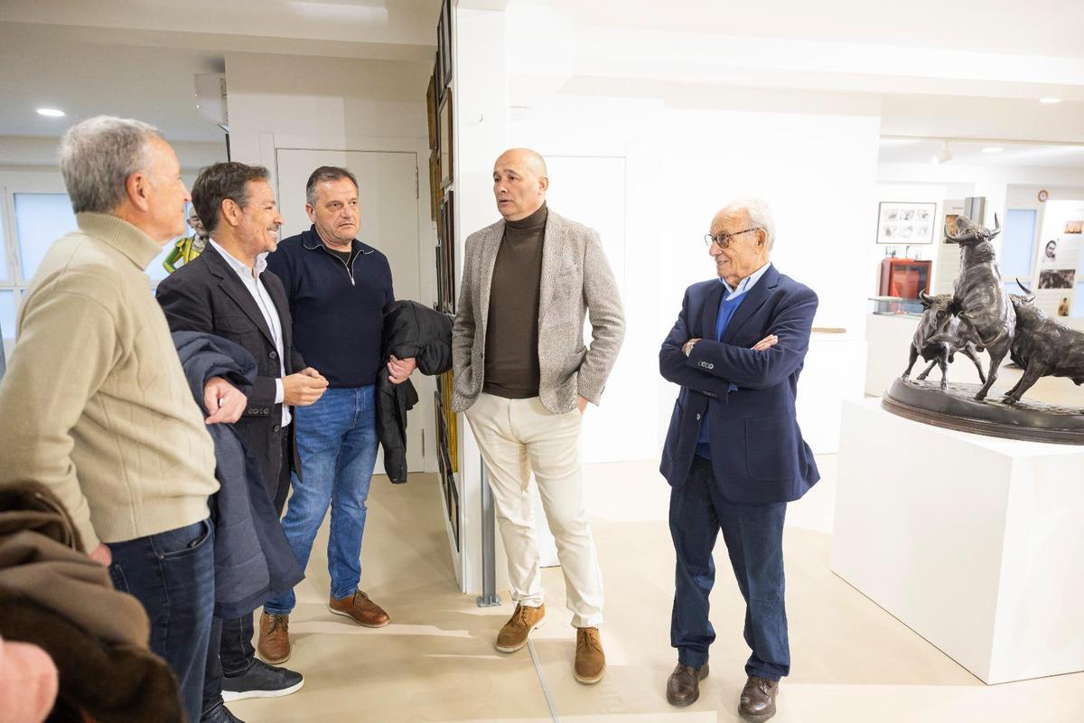 Visita de José Luis y Alberto Ramírez al Museu del Bou de Burriana