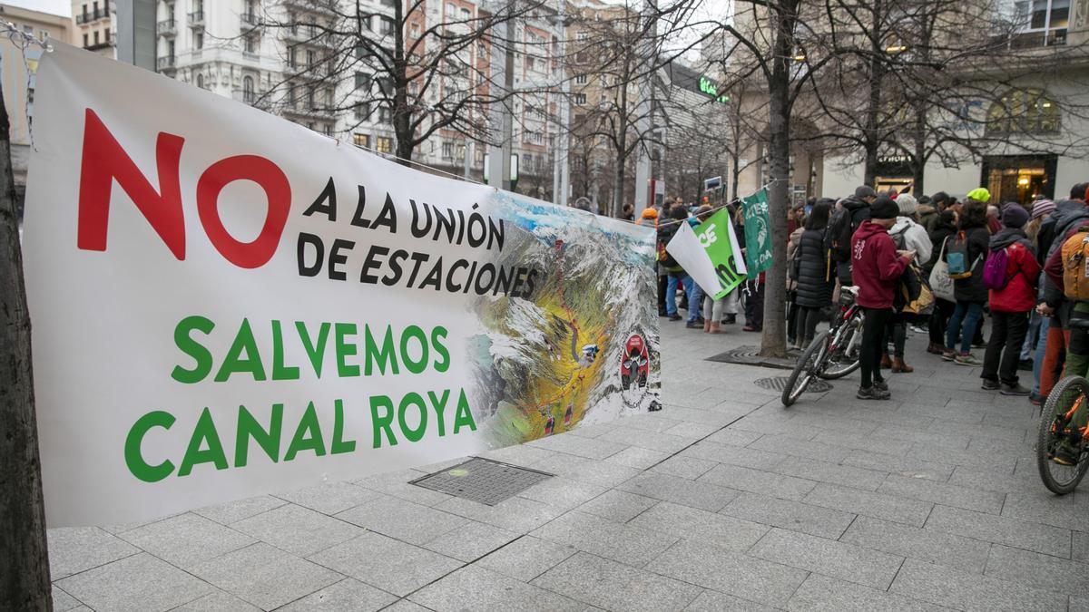 Cien científicos piden en un manifiesto parar el proyecto de Canal Roya (Huesca)