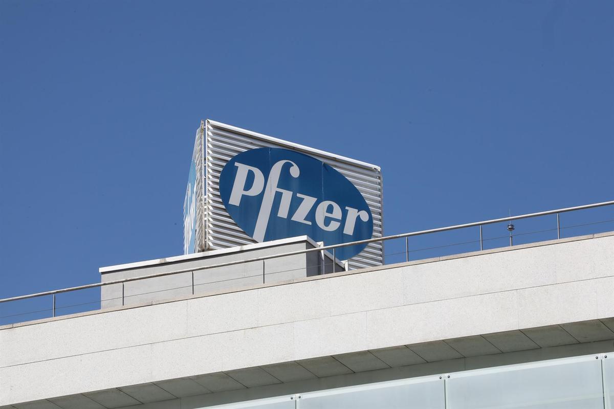 Logo de la farmacéutica Pfizer. 