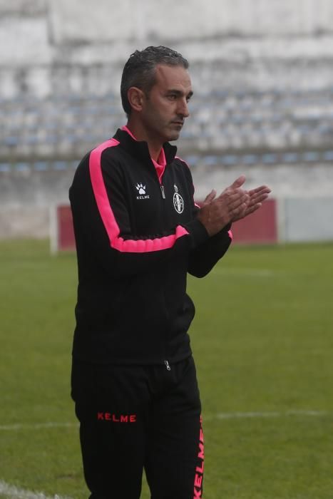 El partido entre el Real Avilés y el Llanes, en imágenes