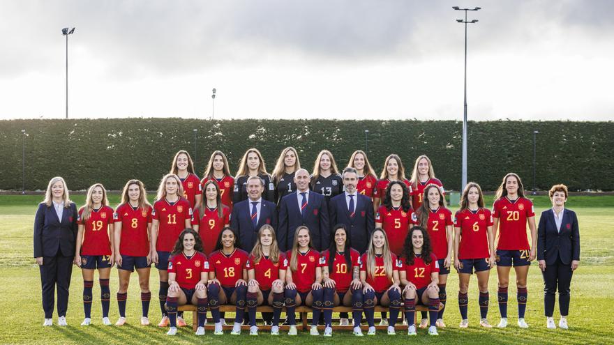 La selección española realiza su posado oficial en Nueva Zelanda