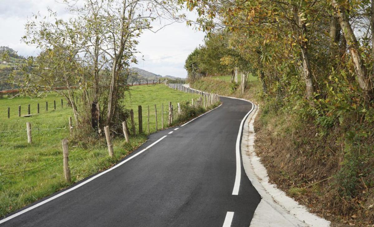 Obras de la pasarela Lugones- Fresneda, finalizadas en 2025. | Cedida a LNE