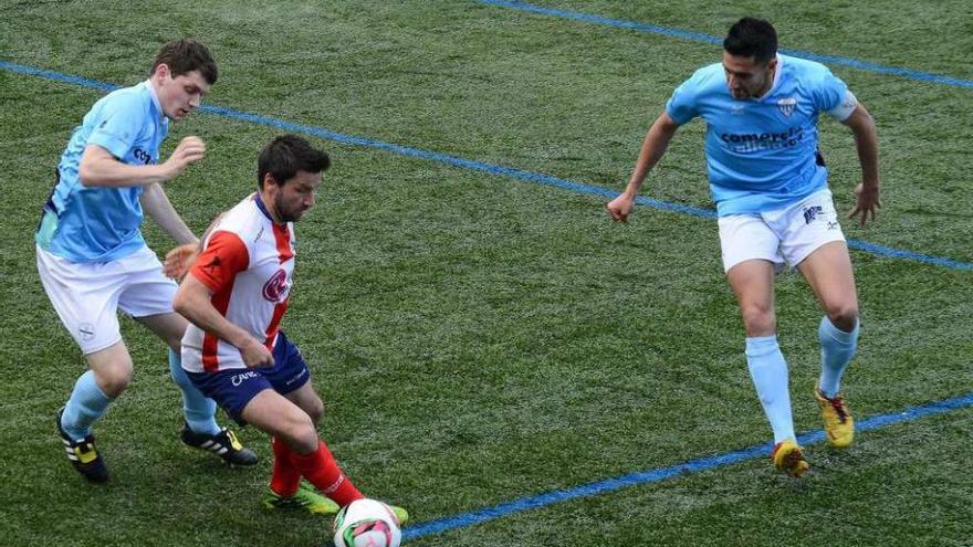 Castilla, durante un partido con el Alondras de la última temporada. // G.N.