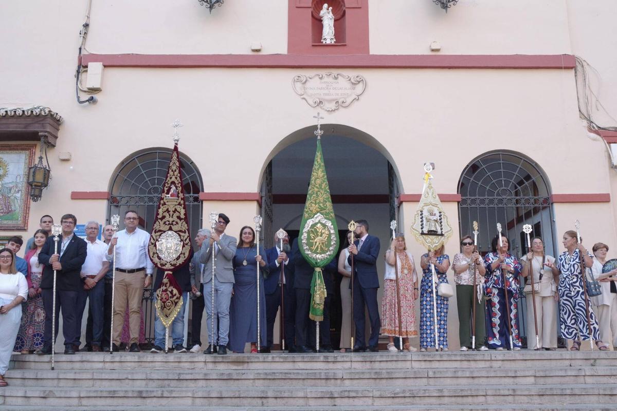La procesión de María Auxiliadora Coronada, en imágenes