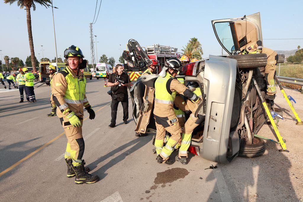Así ha sido el simulacro de Emergencias con una treintena de víctimas en Murcia