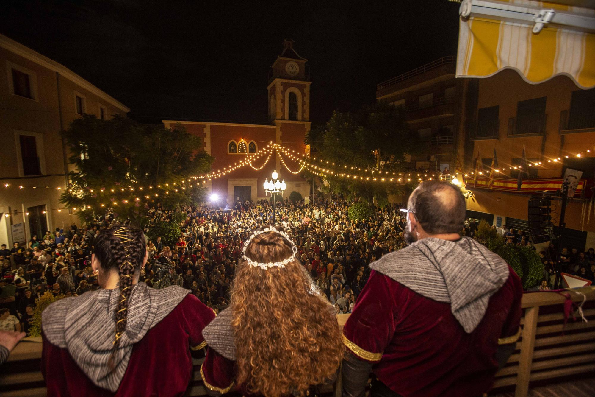 El pregón de Teresa Planelles abre las fiestas de El Campello