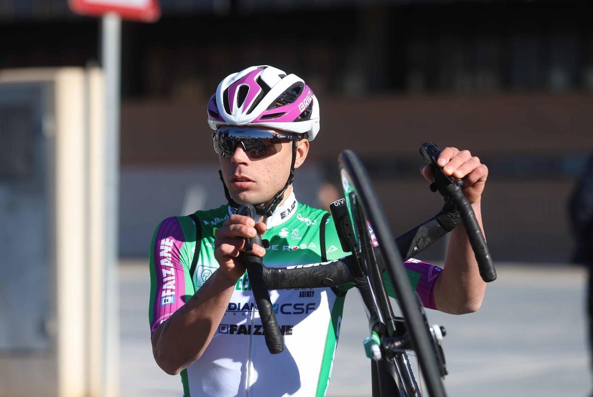 Salida de la Clàssica Ciclista Comunitat Valenciana 1969. Gran Premi València