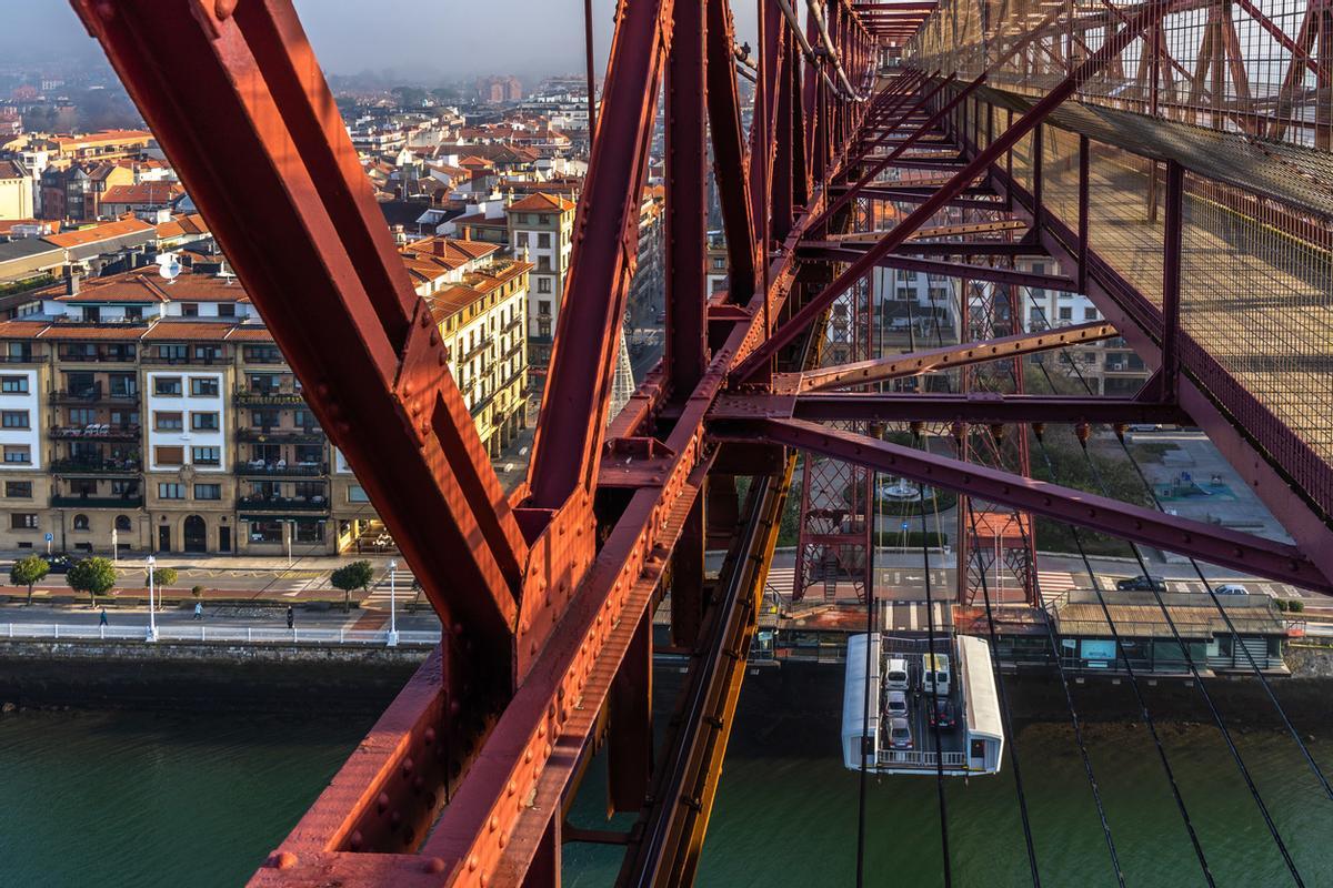 El Puente Bizkaia desde la parte superior