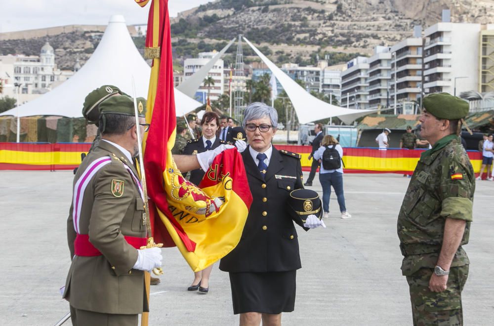 600 personas juran bandera en Alicante