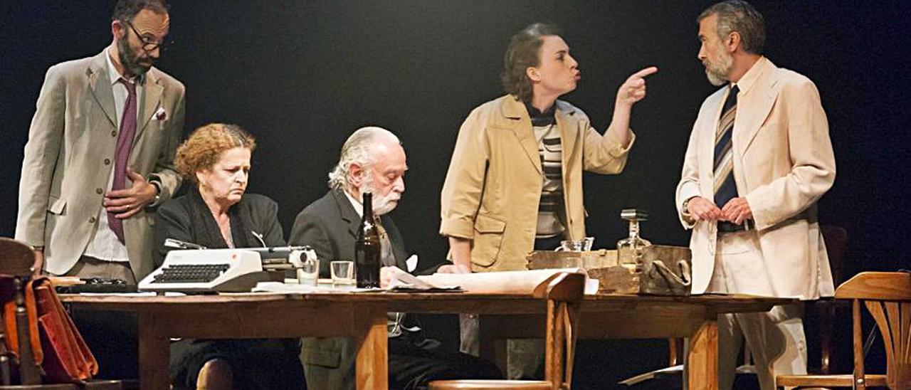 Escena de la obra teatral ‘7 hombres buenos’ de Juan Mayorga. | | LP/DLP