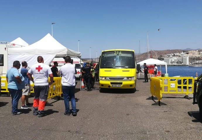 Traslado de inmigrantes a Las Palmas de Gran Canar