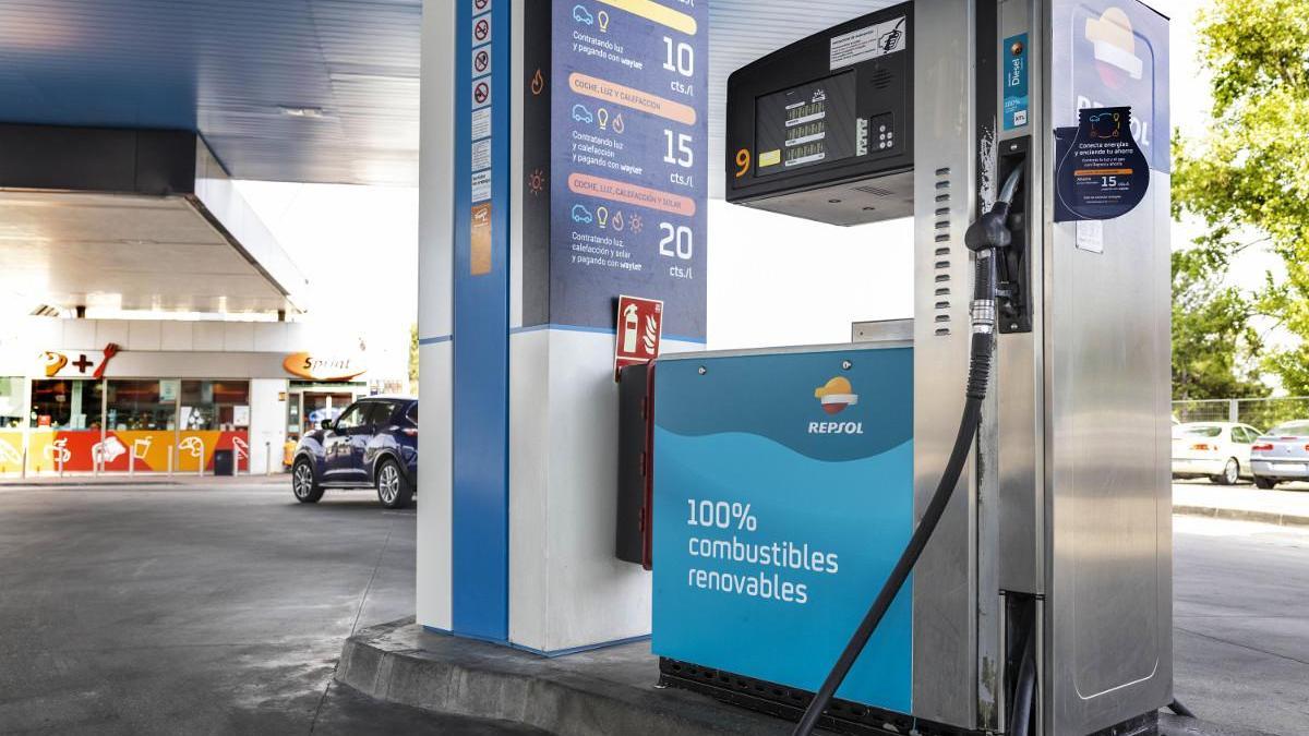 Repsol ya ofrece combustible renovable en dos gasolineras de España