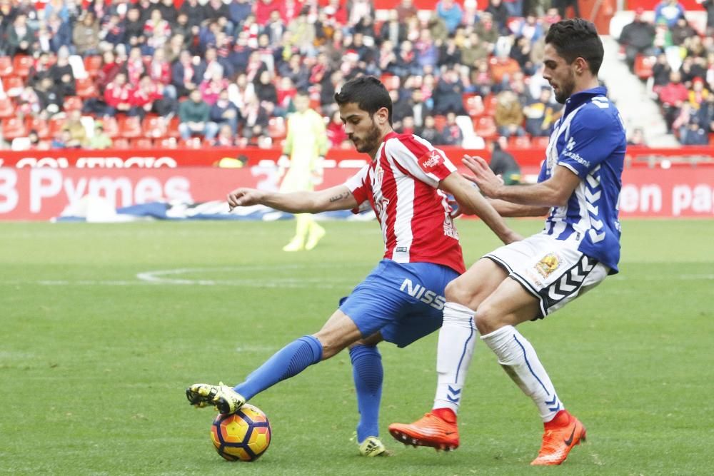 El partido entre el Sporting y el Alavés, en imágenes