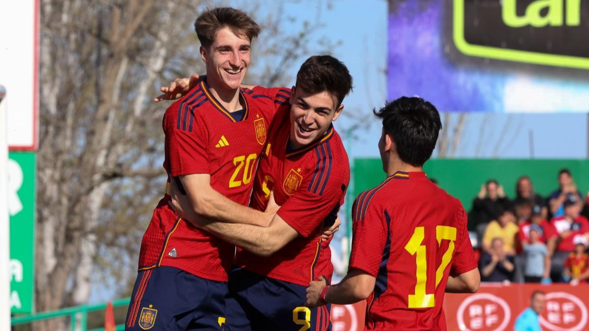 Imagen del choque entre España y Ucrania Sub-19