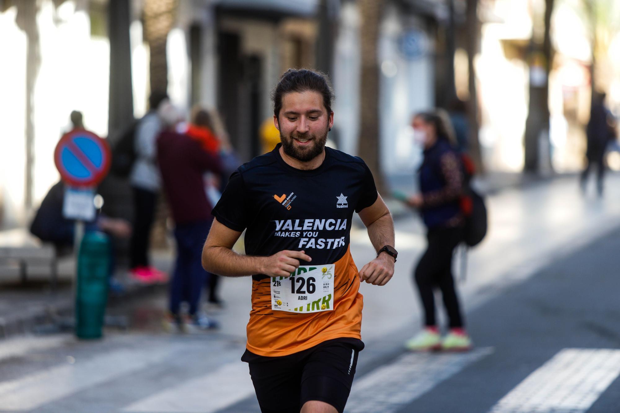 Búscate en la Media Maratón de Ribarroja