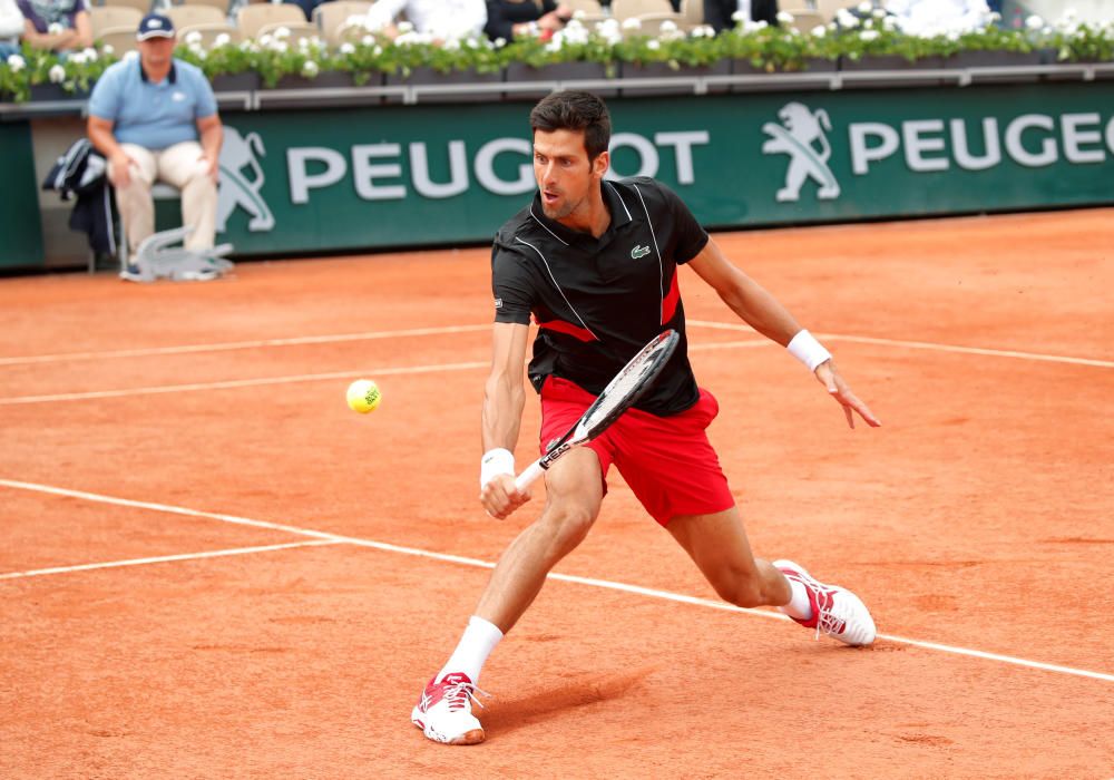 Partido entre Cecchinato y Djokovic en París